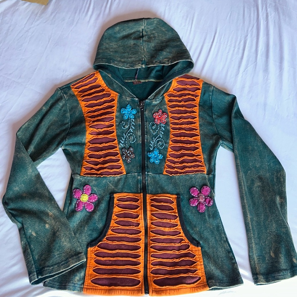 Embroidered / Patch Work Zip Front Hooded Jacket Long Sleeve MEDIUM